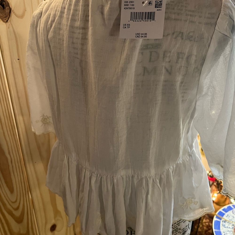 🌸🦅🤍American Eagle Outfitters White Lace-Up Blouse🤍🦅🌸 - Picture 12 of 13